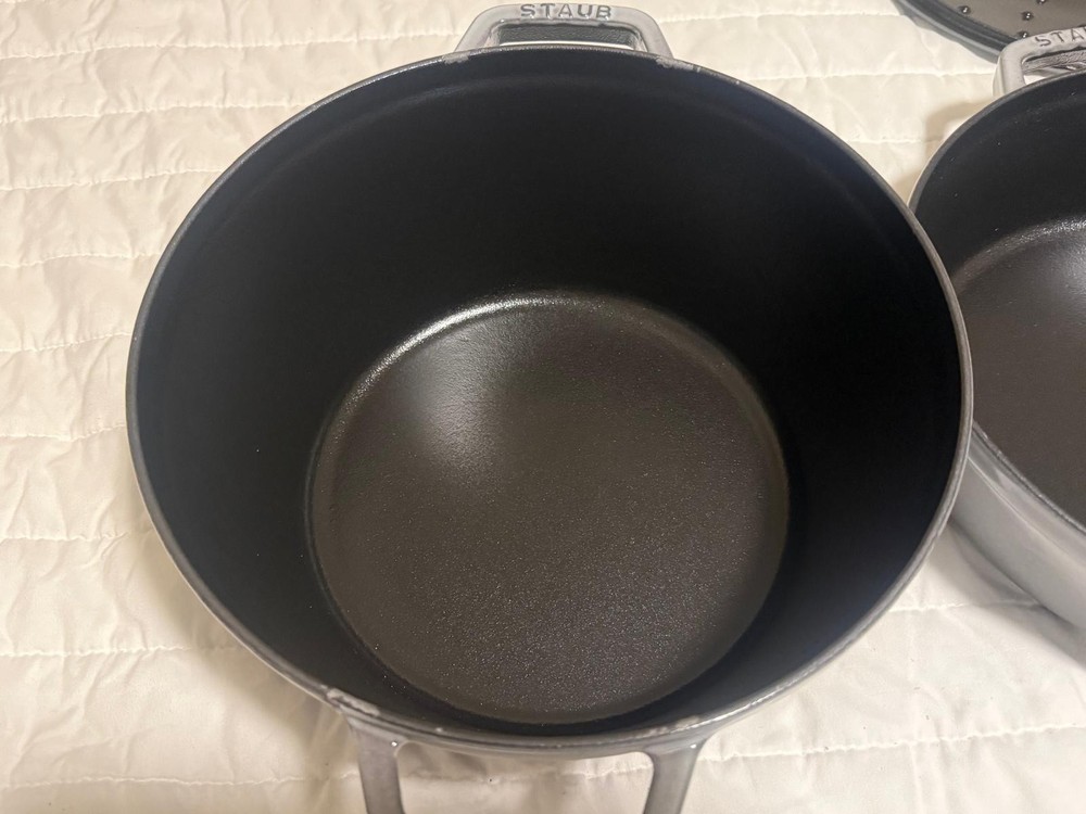 Staub Cast Iron, 5 qt, Round, dutch oven, 4-pc Stackable Set.