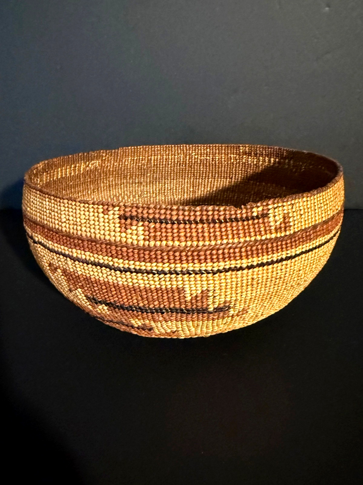 EXTRAORDINARY HUPA FANCY CAP BASKET, BEAR GRASS & FERN OVERLAY, C1890, EXCELLENT