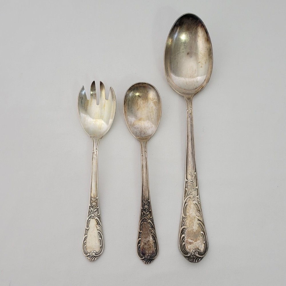 37 Piece Kurt Bauder Silverplate Floral Engraved Handle Flatware 100