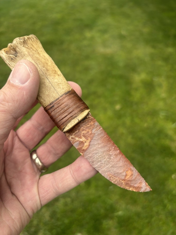 Stunning Buffalo Flint Knapped Bone Handle Knife Razor Sharp Edge Grady Bowen
