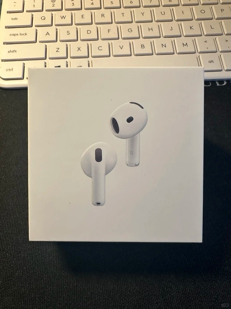 ✅Sealed Apple 4th Generation Wireless In-Ear Headset Active Noise Cancellation