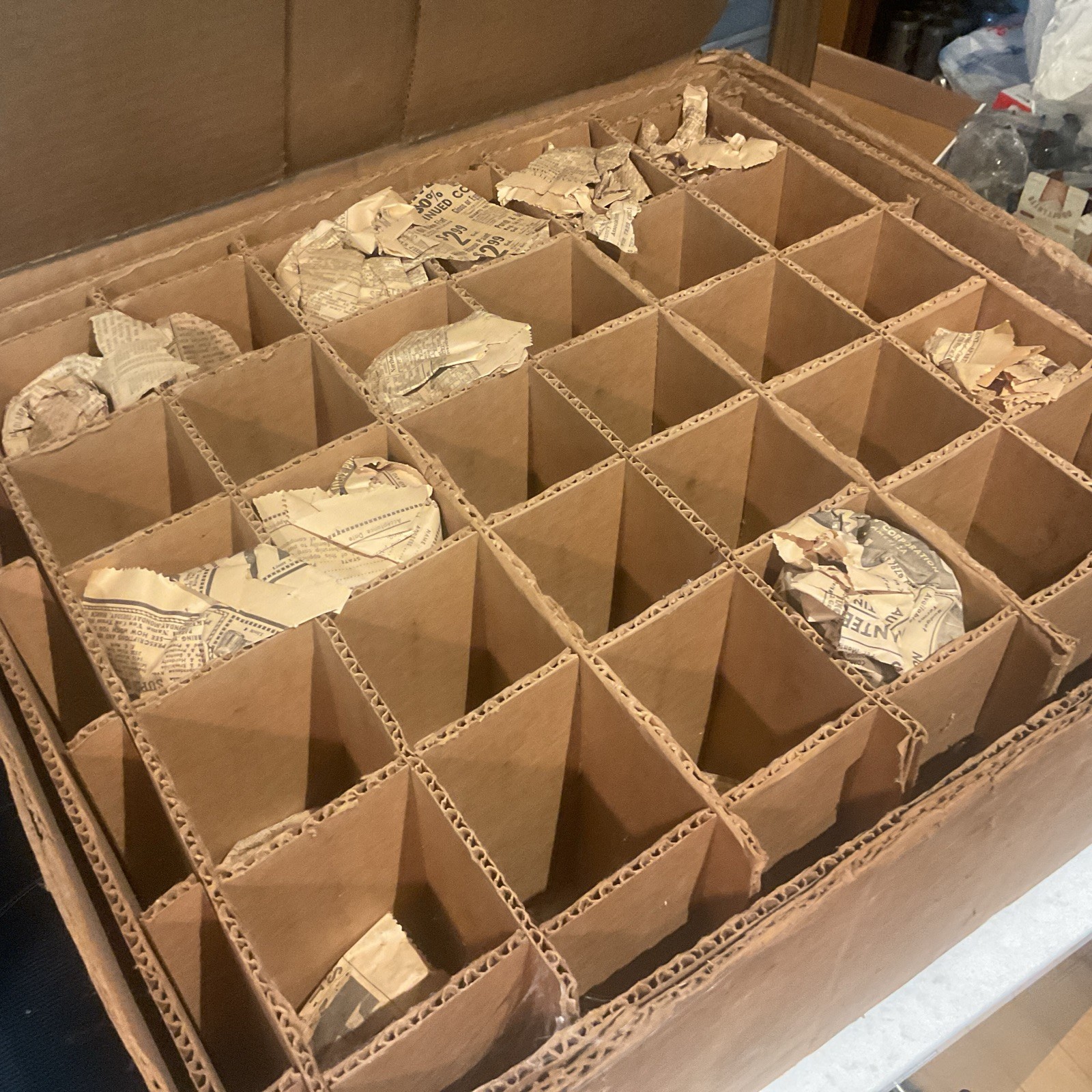 MO-SKEET-O Black Clay Pigeon Skeet tiny mini 2-3/4" Original Box Dozens Include