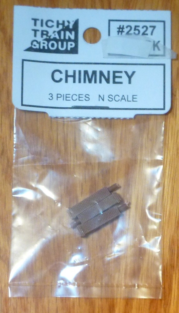Tichy Train Group #2527 Brick Chimney (Plastic) -- pkg(3)