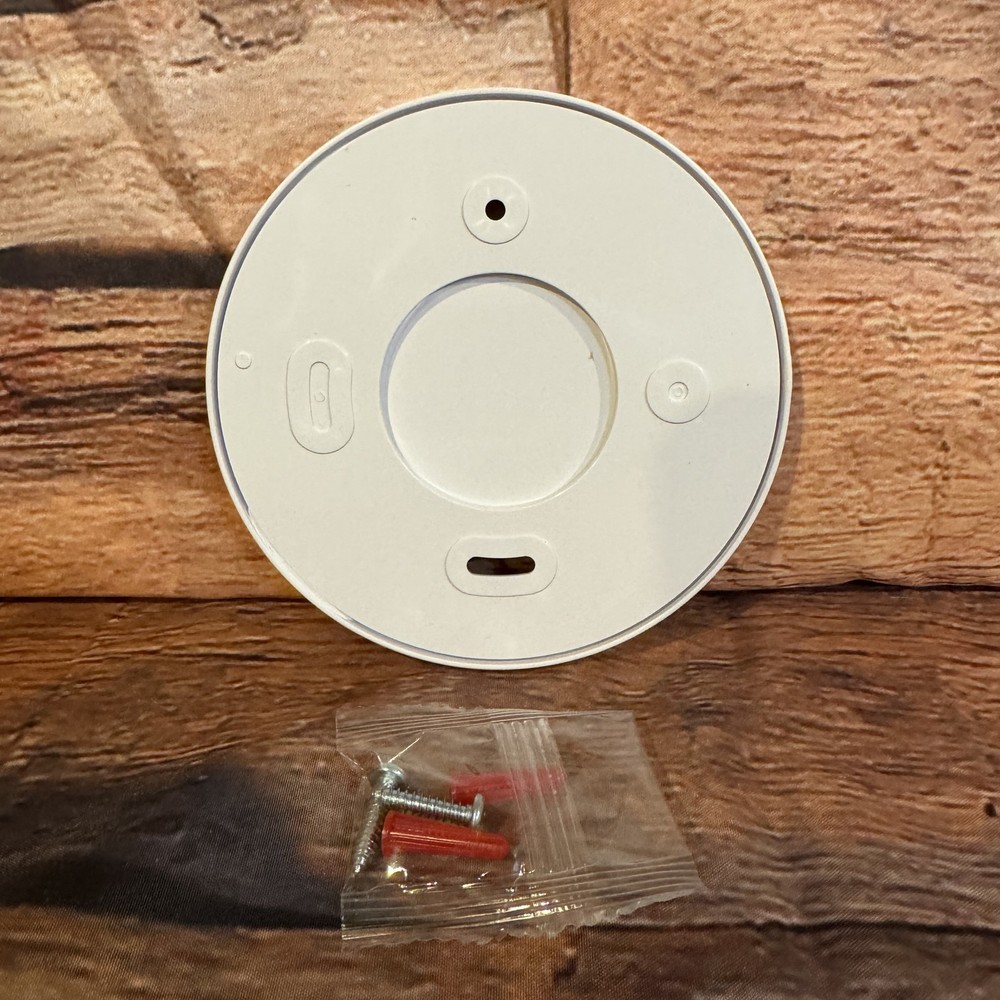 Smoke Detector Mounting Bracket Replacement Part w/ Hardware New