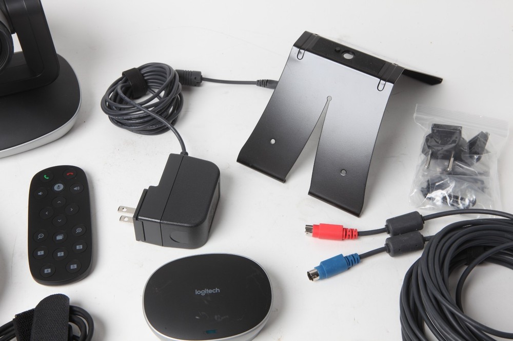 RB Logitech Group Video Conferencing Bundle with Expansion Mics