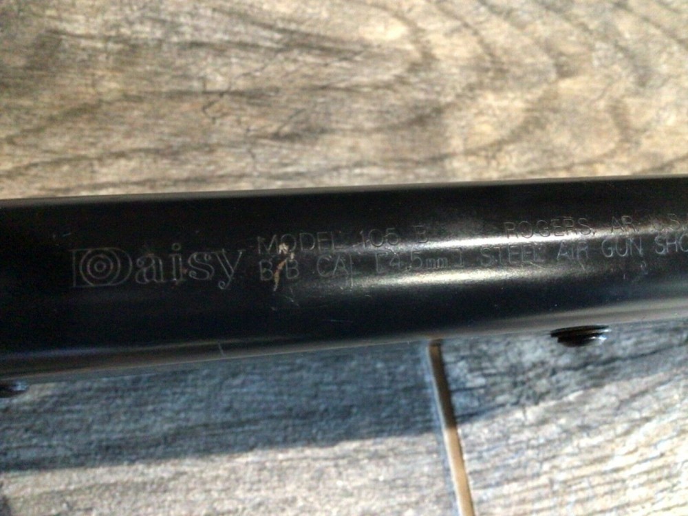 Vintage Daisy Model 105B BB Gun