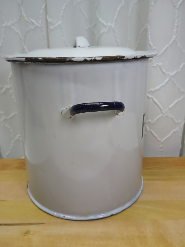 Enamelware Flour Pot