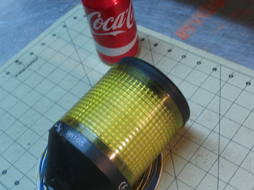 One NEW Yellow  SCC LED Stack Lite #4000-BR-24V