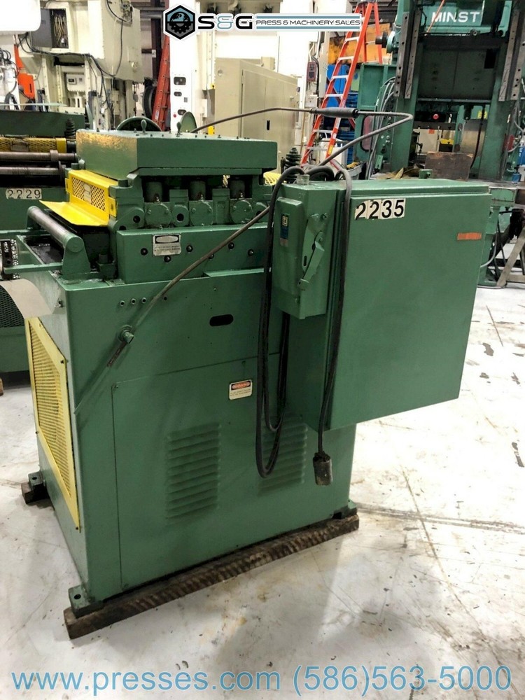 18" LITTELL POWERED STRAIGHTENER MODEL# 418-7PDL
