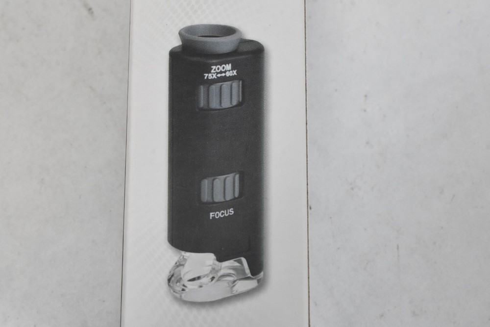 Carson Micromax 60x-75x Zoom Microscope LED Lighted Pocket Microscope MM-200