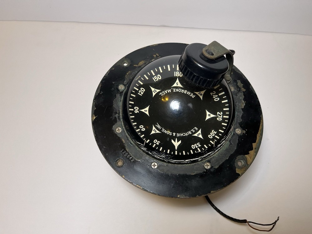 Vintage E.S. Ritchie & Sons Nautical Compass