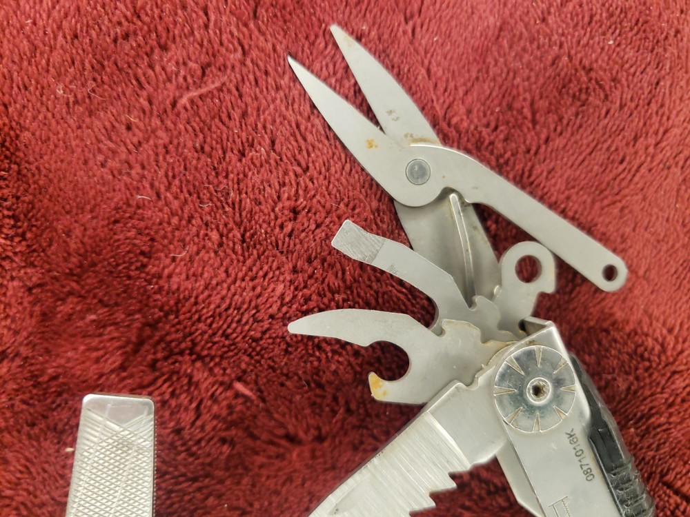 🔪🔪 Gerber Diesel Multi-Tool knife pliers s