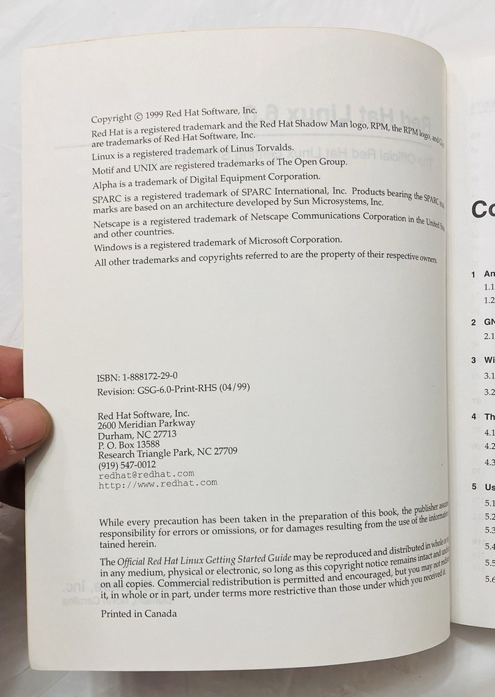 Red Hat Linux 6.0 OS for Intel PCs (2-CD, 1999) w Reg Code & Official User Guide