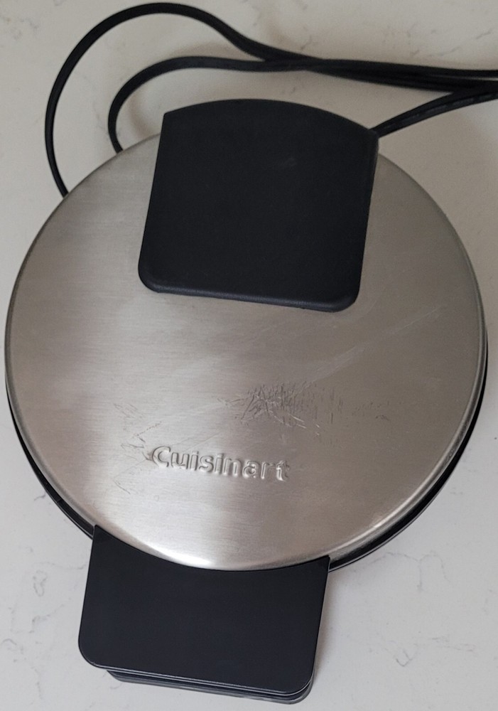 Cuisinart Round Classic Waffle Maker