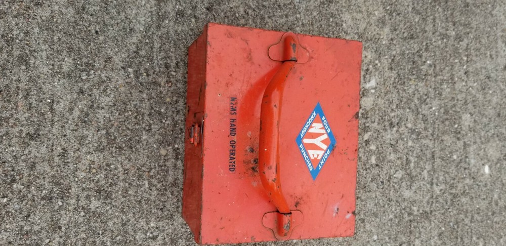 Four Point Knockout Punch Tools