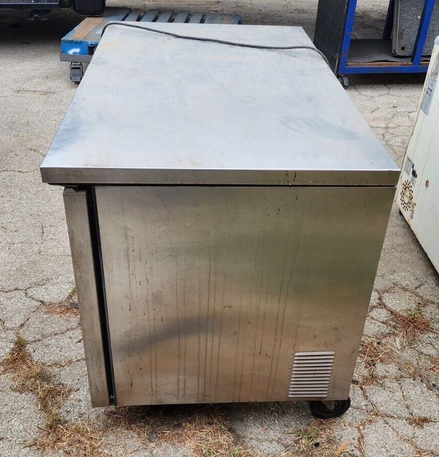TRUE COMMERCIAL 2 DOOR SIDE BY SIDE REFRIGERATOR