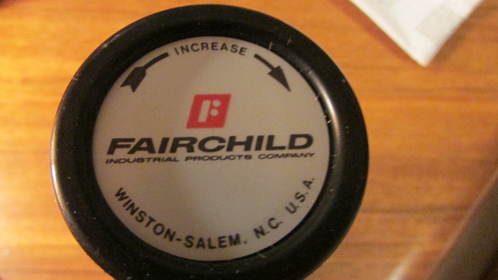 FAIRCHILD MODEL 10 10204 PNEUMATIC PRECISION REGULATOR