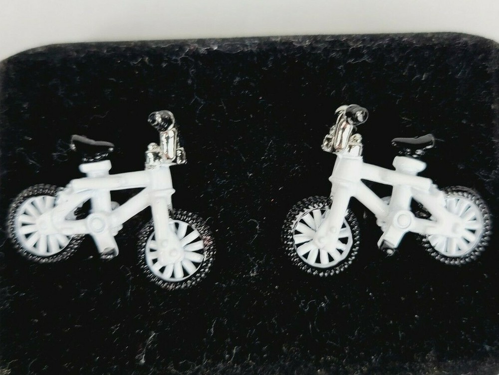 Link Up BMX Bicycle Cufflink White Bicycle