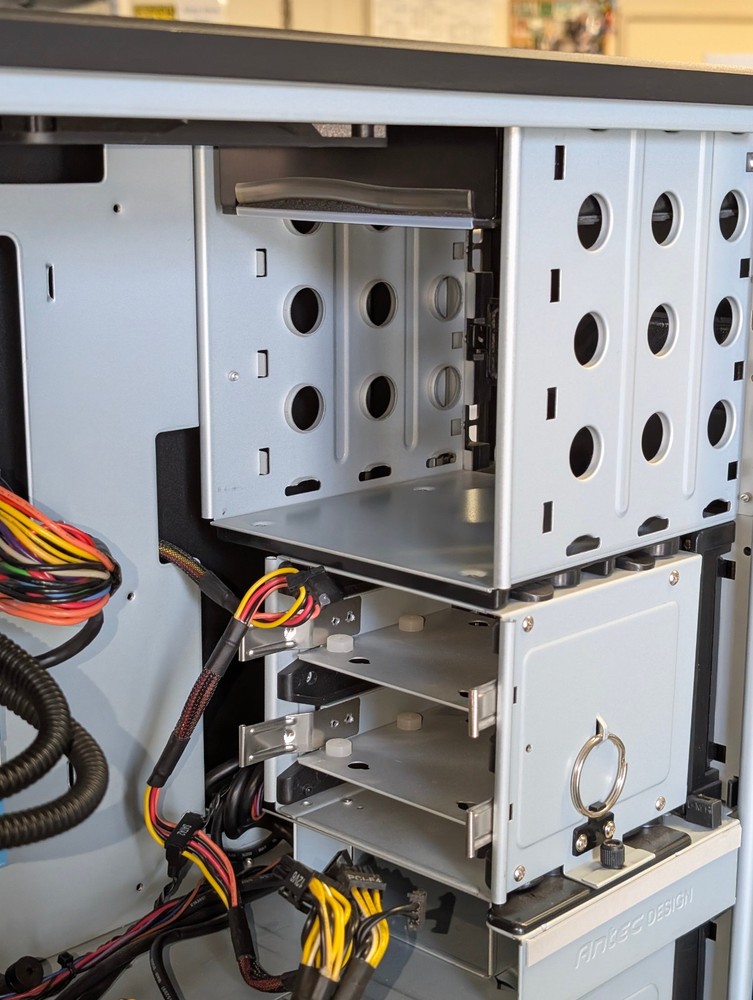 Puget Systems Antec P193 workstation computer case from 2012; *LOCAL PICKP ONLY*