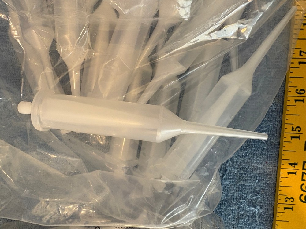 Eppendorf Maxitips P OPEN BOX ABOUT 66 UNUSED