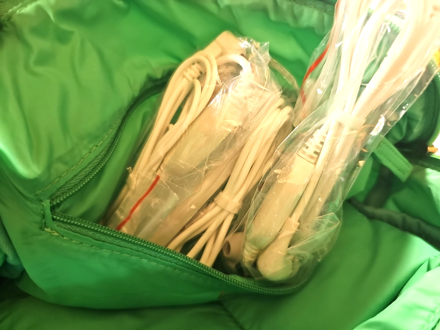 Nose Glow - Red Light Ear - Nose - Throat Care Appliance Retail $264.00!!