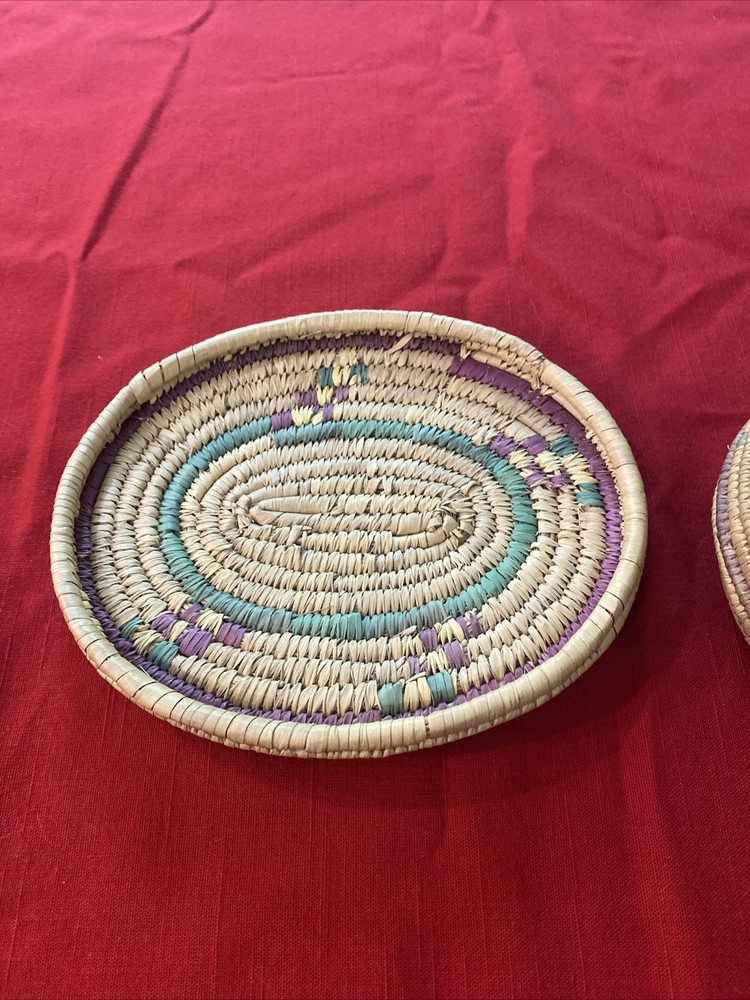 Wicker Box With Lid/ Oval/ 7” X 3”
