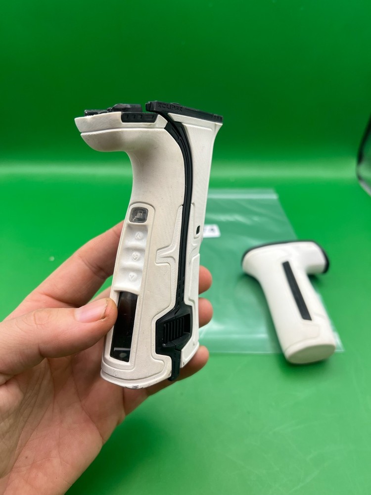 Planet Eclipse Cs3 Grips - White