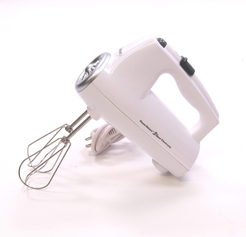 Cusinart Power Select 3 Speed Electronic Han Mixer 110V White