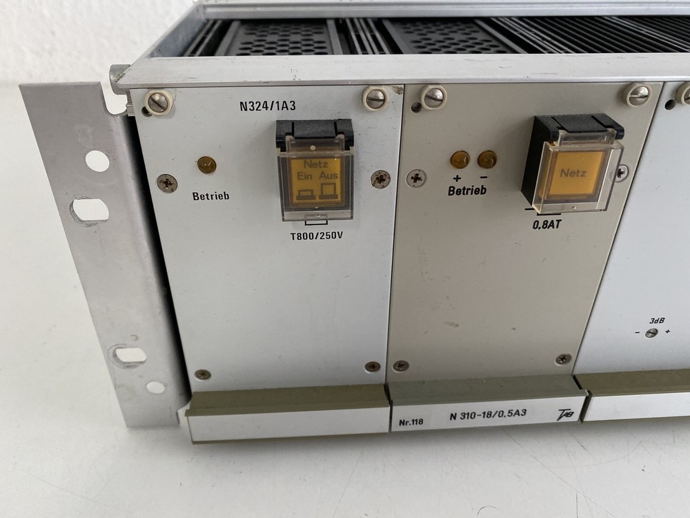 5x Tab V372/2 Amplifier Racked "Not Tested"