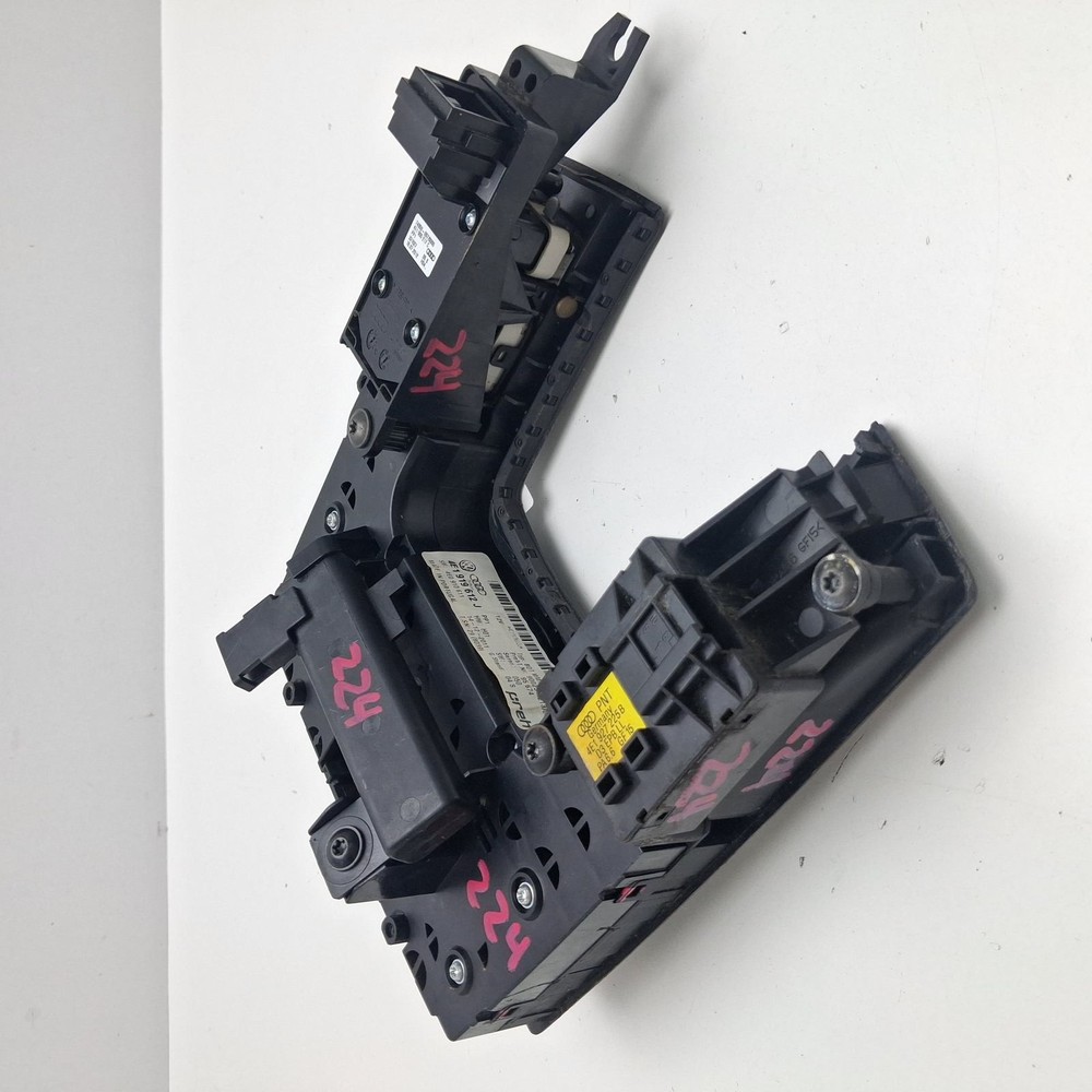2003-2010 Audi S8 Electronic Parking Brake Control Switch 4E1927225B