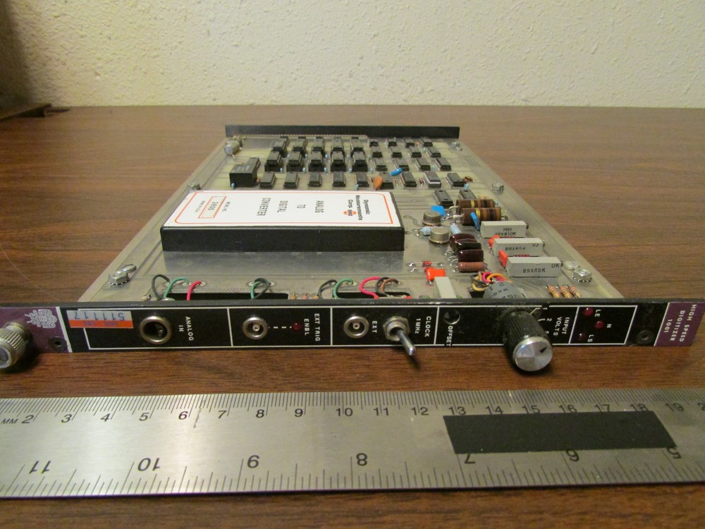 Standard Engineering 1001 High Speed Digitizer CAMAC NIM Plugin