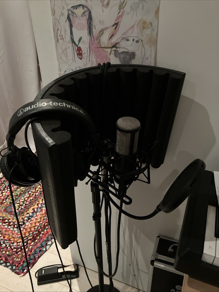 Complete Home Studio Setup with Microphone, Speakers, Mixer & Cables.