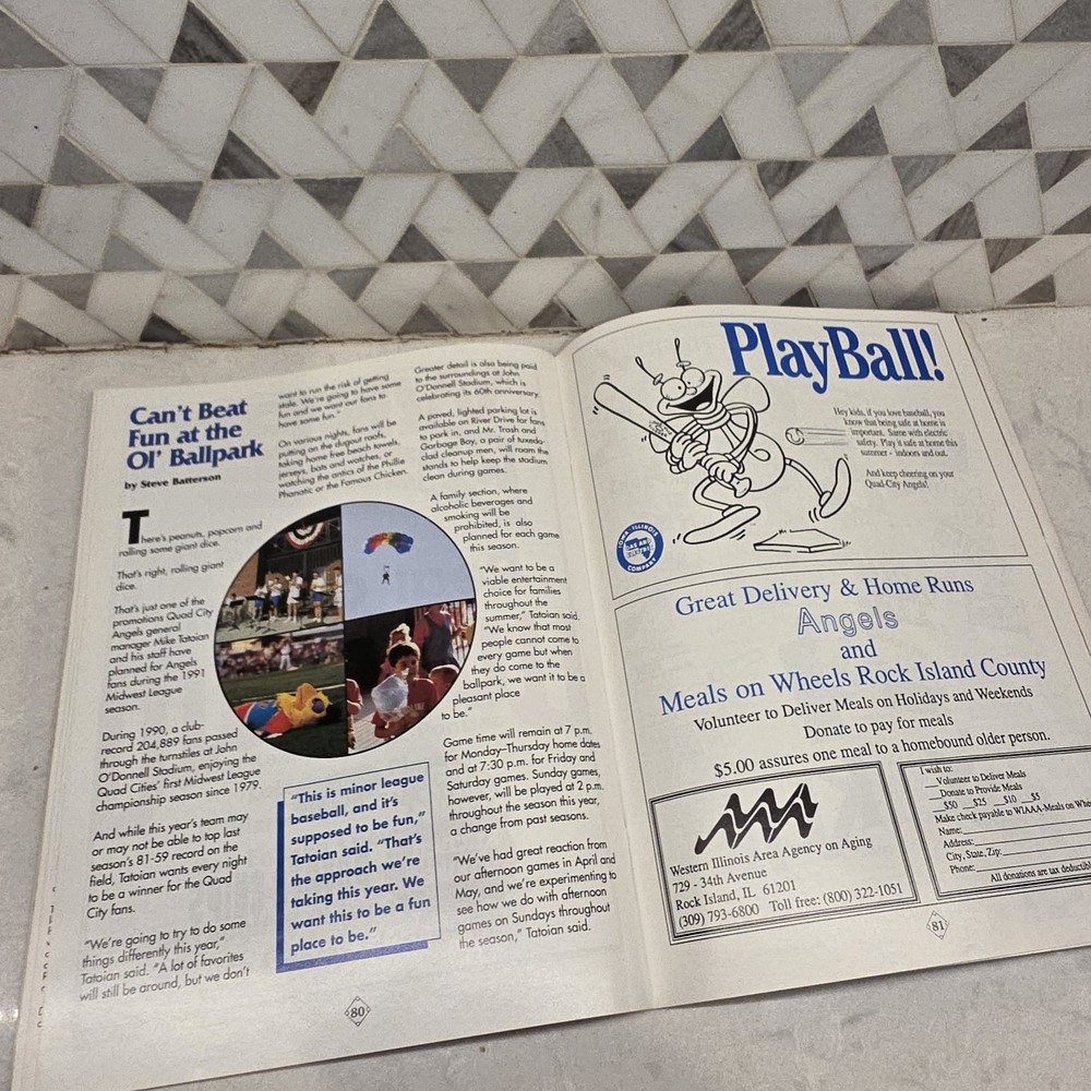 1991 QUAD CITY ANGLES YEARBOOK Minor League Baseball MIDWEST Program