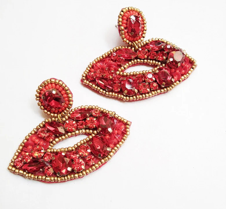Novelty Red Lips Beaded Earring