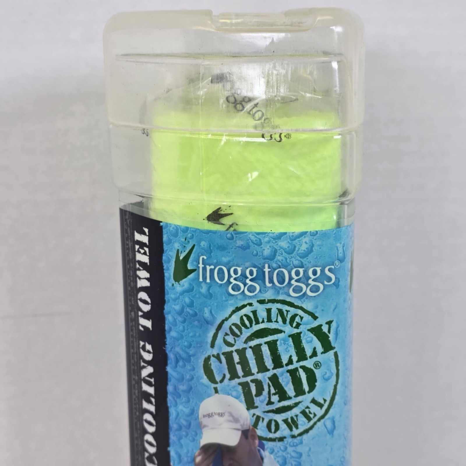 FROGG TOGGS The Original Cooling Chilly Pad Towel Neon Green 33"X 13" NEW SEALED