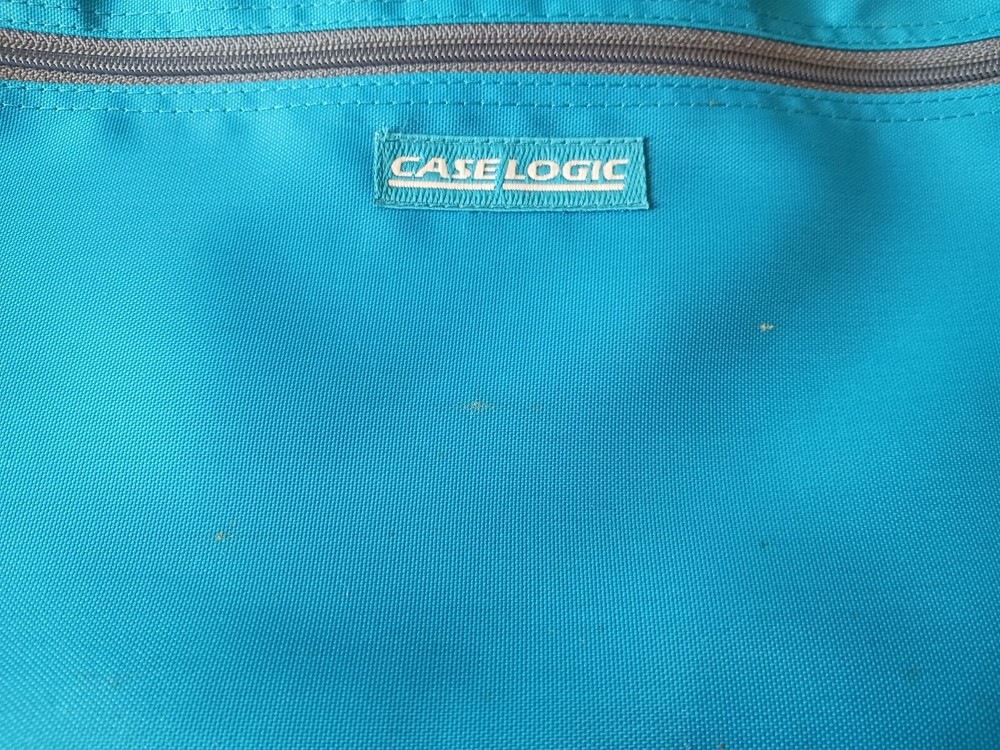 Case Logic Blue 30 Cassette Storage Case #CP-30