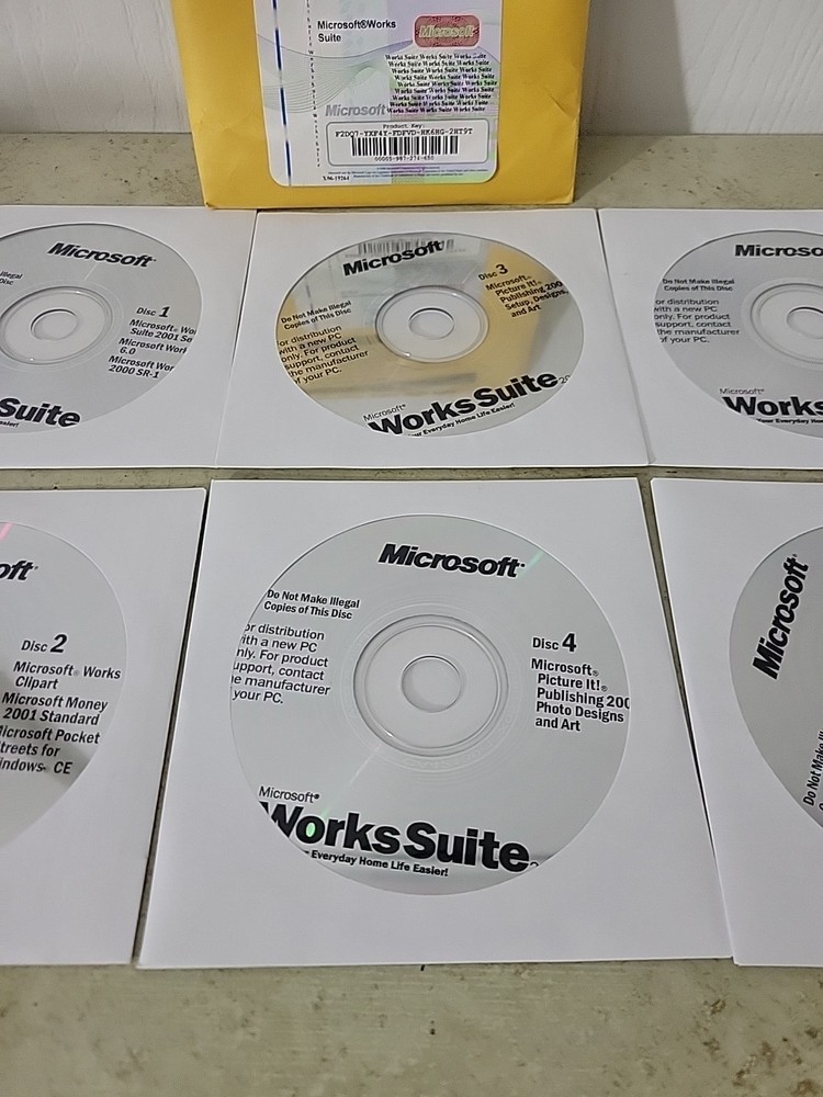 Microsoft Works Suite Software 2001 Disks 1 - 6 VINTAGE TECH (PC)