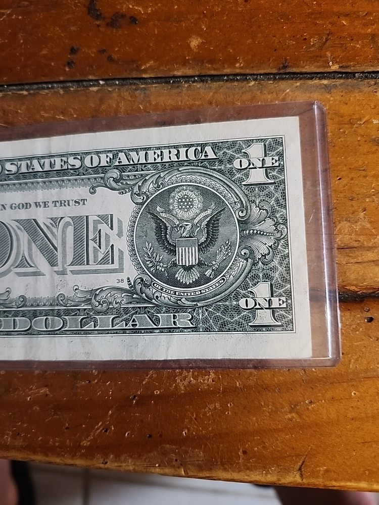 Off Centered Print Error 2017A $1 Bill Star Note 500k Run 3 Serial L06523782*
