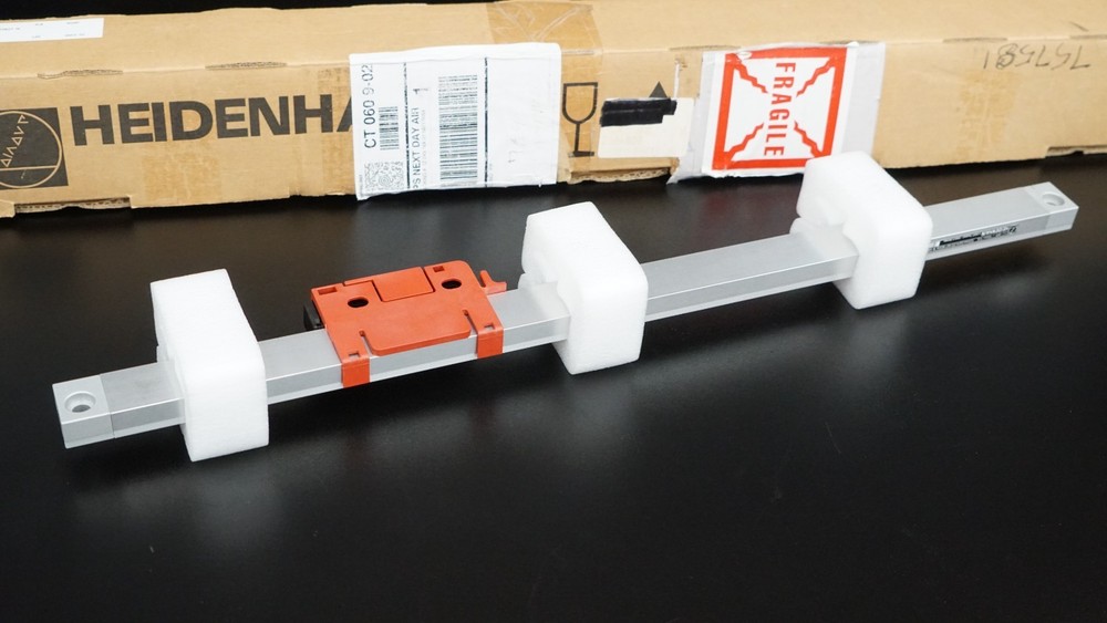 HEIDENHAIN 372847-14 Linear Encoder Scale LC491F, 520mm, 5.0um