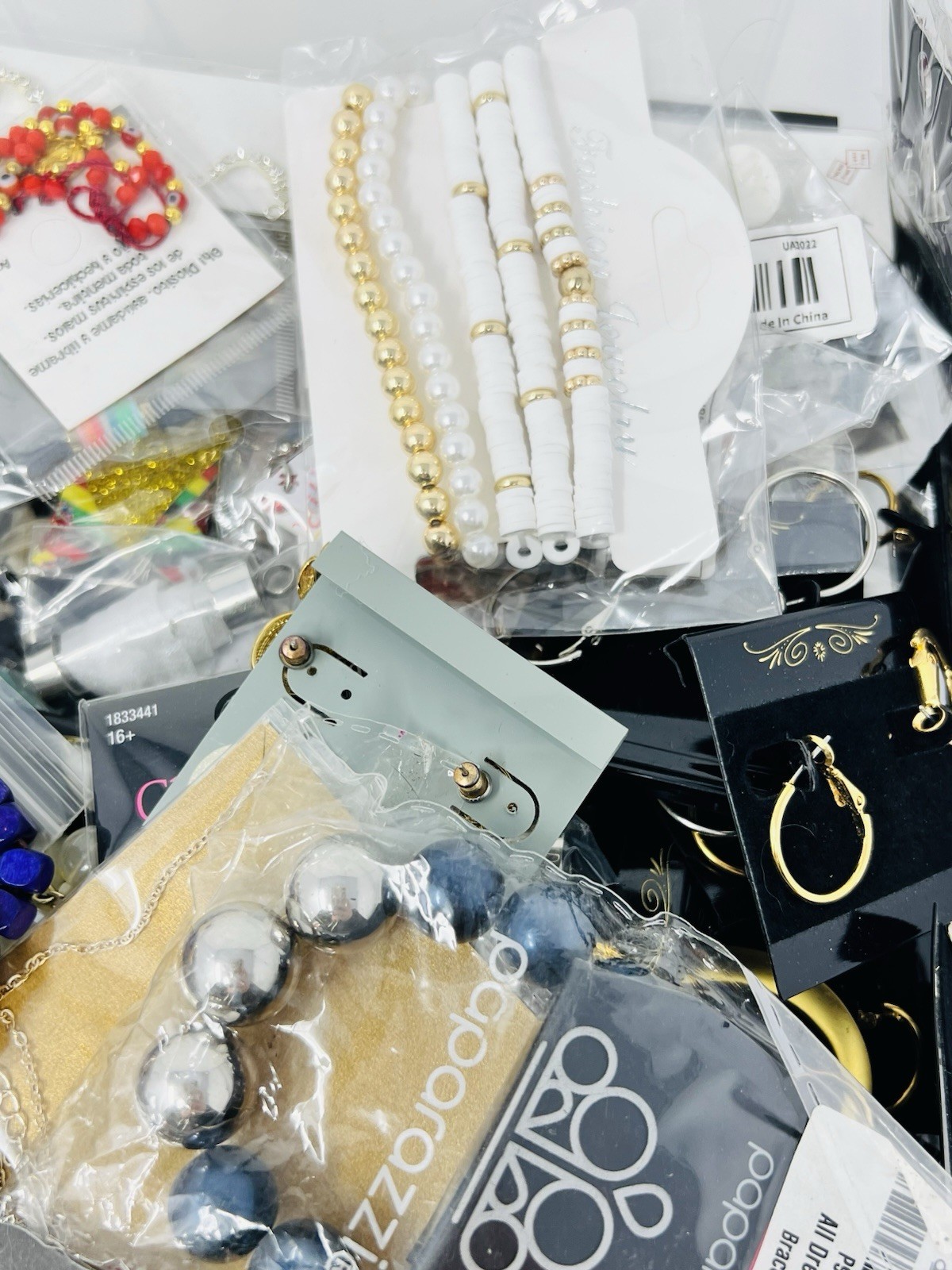 Mystery Jewelry Assorted New Necklace, Bracelet, Earring Lot of 5Lbs Wearable