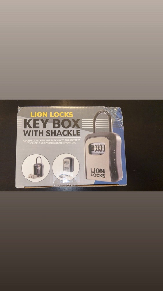 Lion Locks Key Box with Shackle for House Keys And Code