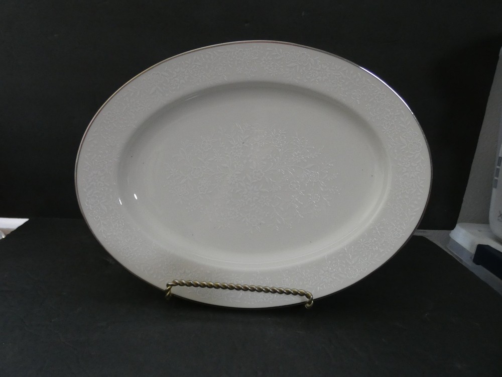 NORITAKE AFFECTION SERVING PLATTER 13 3/4 INCH   7192