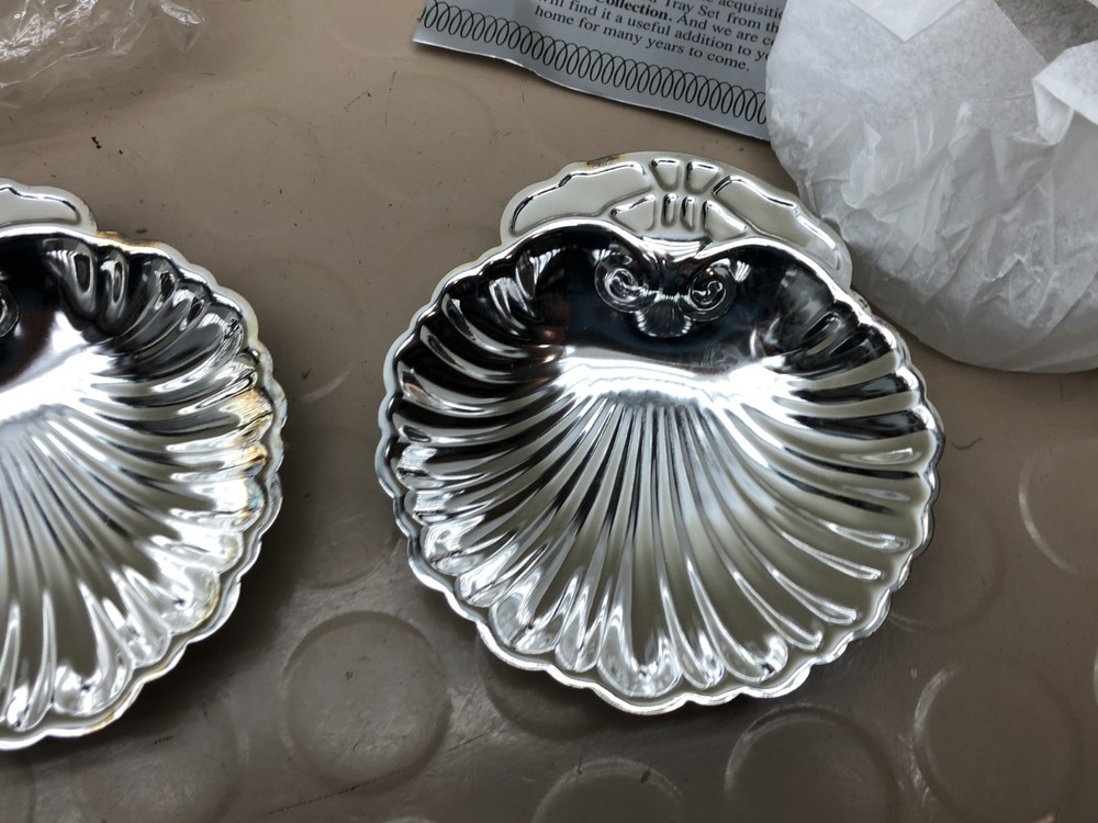 Silver Plated Shell Trays by Old Hampshire Silversmiths Lot of 2 Original Box