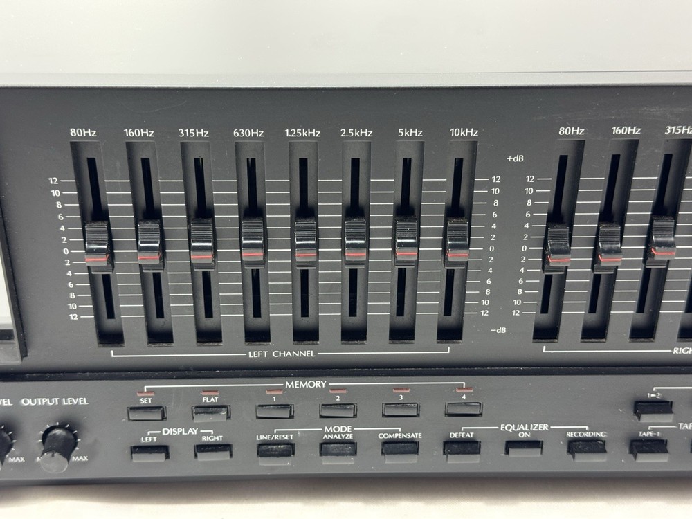 Sansui SE-9 Stereo Graphic Compu-Equalizer Black