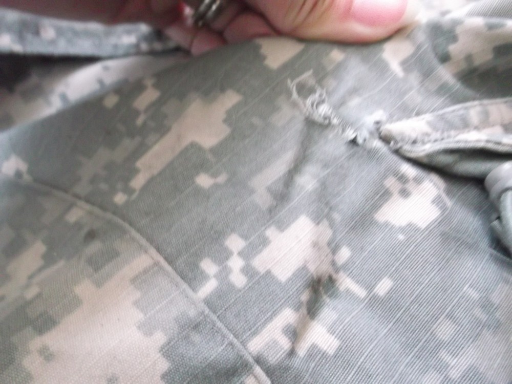 US ARMY ACU PANTS SIZE MEDIUM - LONG
