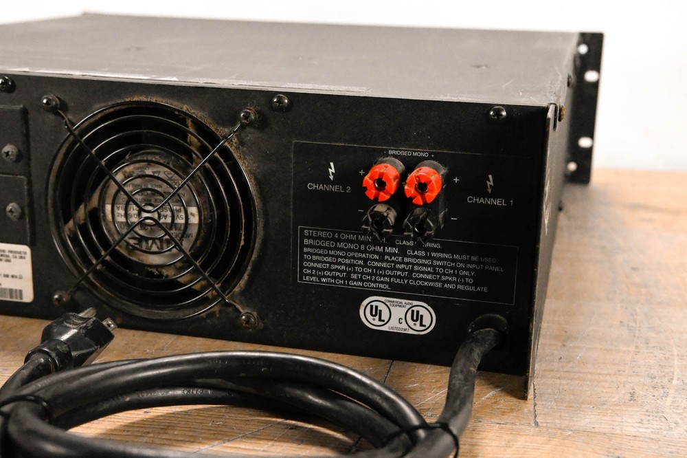 QSC MX 2000a Two-Channel Power Amplifier CG01XTE