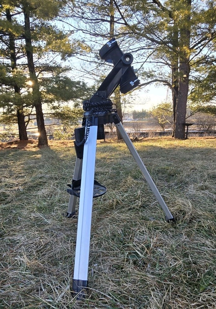 Meade DS-70 Electronic Digital Telescope mount Stand Only UNTESTED