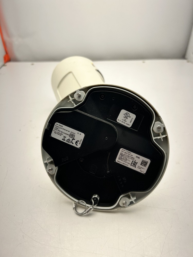Axis P1428-E 0637-001 Bullet Network Security Camera