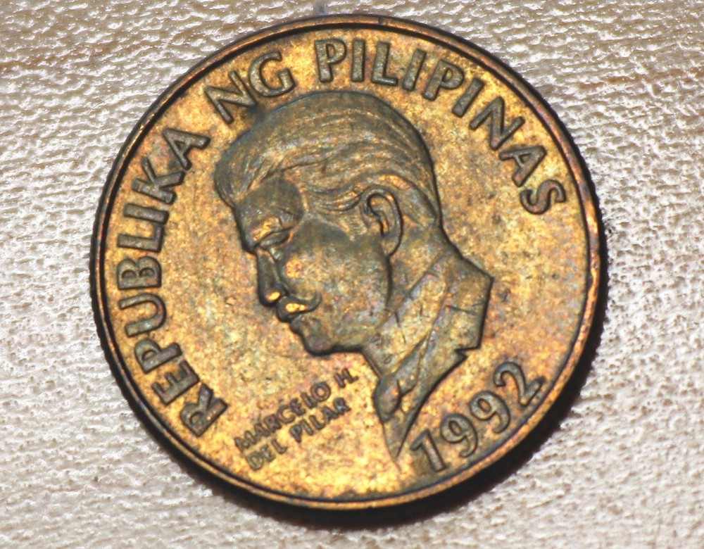 1992 Philippines 50 Sentimos Monkey-eating Eagle