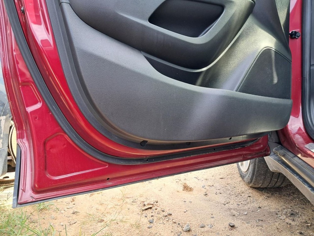 ENCORE 2018 Glove Box 4737303